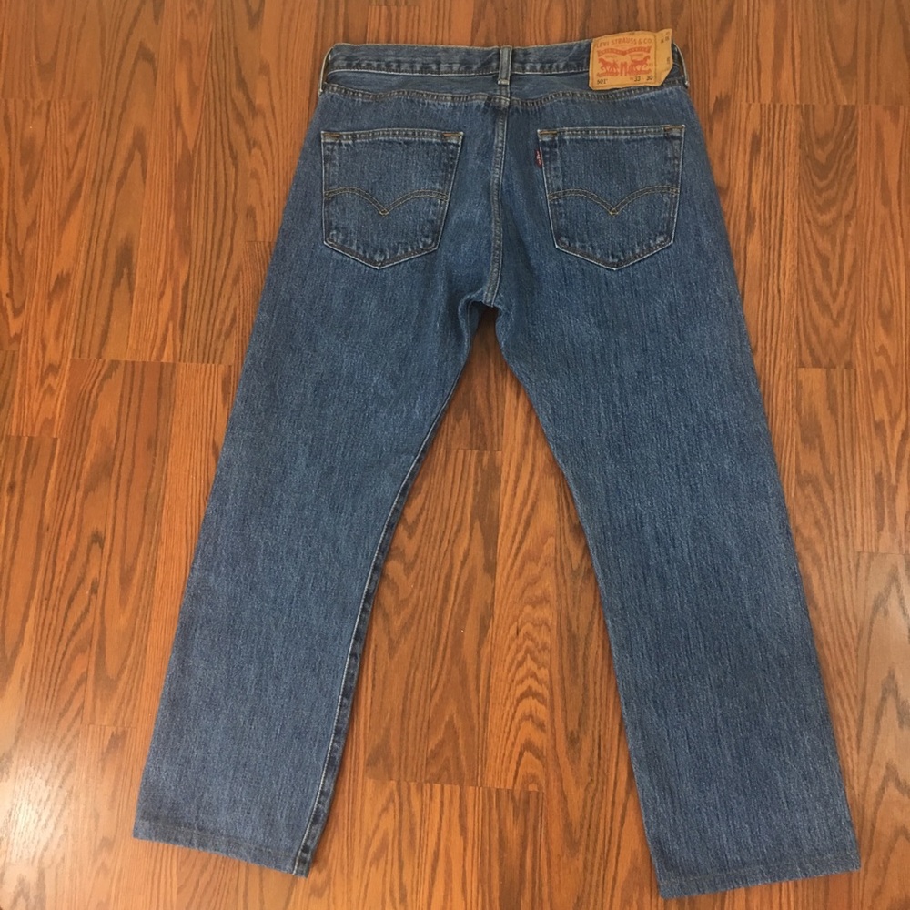 Levi’s 501 button fly high waisted mom jeans 33 - Picture 3 of 8
